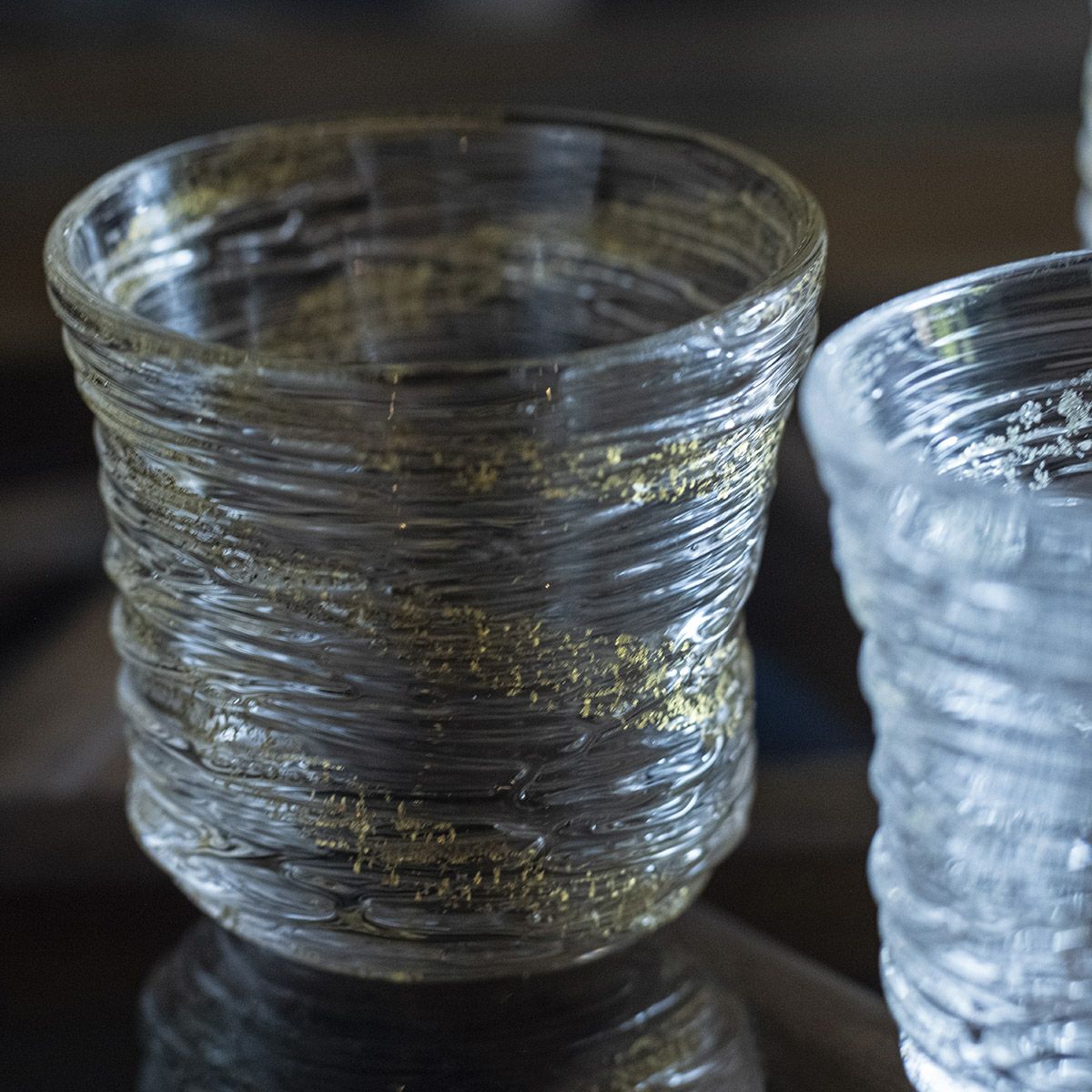新品・箱付き】箔座日本橋 金箔入りグラス ぐい呑み／冷酒グラス  